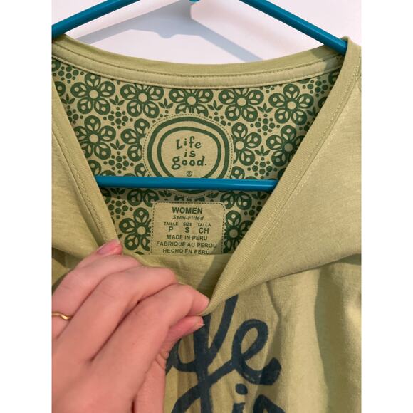 Life is Good Short Sleeve Tee – Size Small - Picture 2 of 4